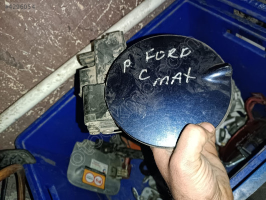 FORD CMAX DEPO KAPAĞI