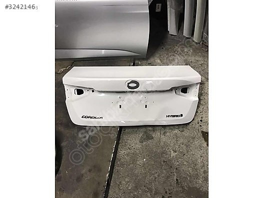 TOYOTA COROLLA BAĞAJ KAPAĞI ORJİNAL ÇIKMA TEMİZ