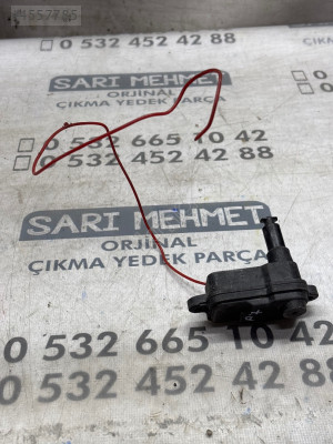 ÇIKMA AUDİ A7 DEPO KAPAĞI MOTORU 4L0862155C