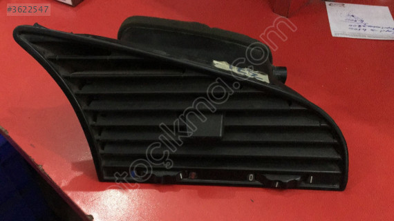 BMW E36 ORTA KALORİFER IZGARASI 1387371