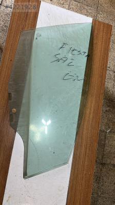 2012-2016 FORD FİESTA SAĞ ÖN KAPI CAMI ORJ ÇIKMA