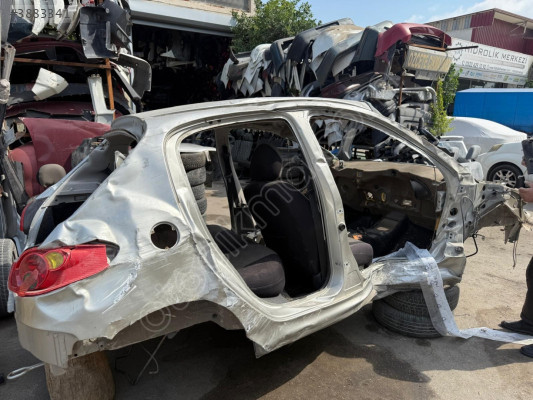 PEUGEOT 206 SAĞ ARKA ÇAMURLUK ÇIKMA 98-08 MODEL