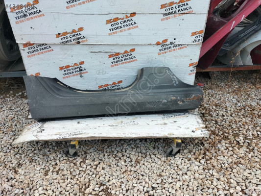 SKODA OCTAVİA SAĞ YAN ORTA DİREK ALT FRANGART 2015