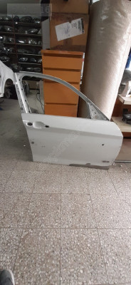 BMW F20 KAPI SAĞ ÖN