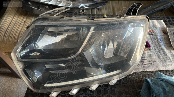 Dacia Duster sol far ledli