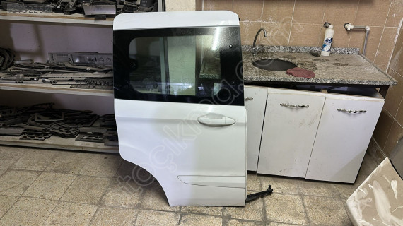 2015-2021 FORD COURİER SAĞ ARKA KAPI ORJ ÇIKMA