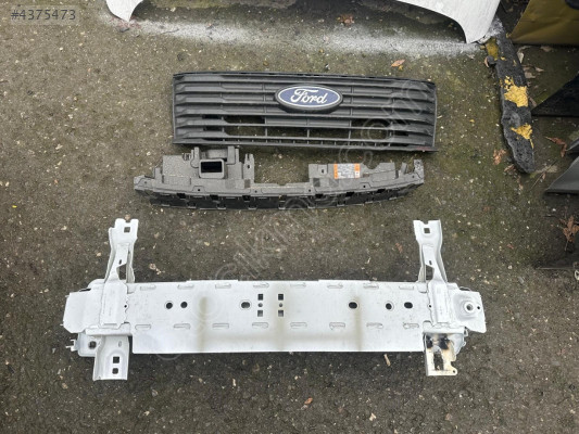 MİRİM OTODAN FORD COURİER 2024 ÖN PANJUR