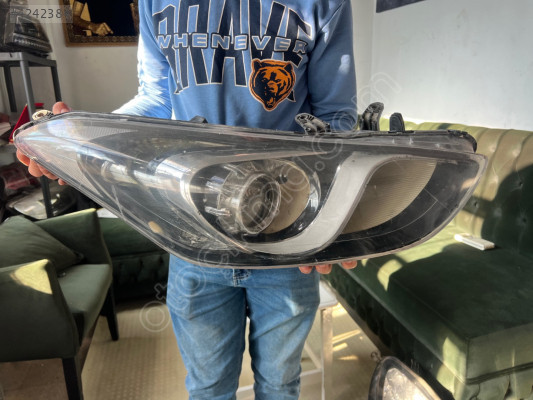 2015 Model Hyundai i30 çıkma ön sağ far