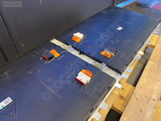 BMW I5 ELEKTRİKLİ ARAÇ BATARYASI 61278854600 883358502