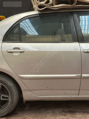 2003,2008 Toyota Corolla Terra Sağ Arka Kapı Hatasız