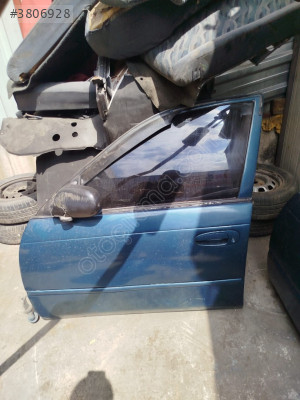 1993-1998 Toyota Corolla Sol Ön Kapı