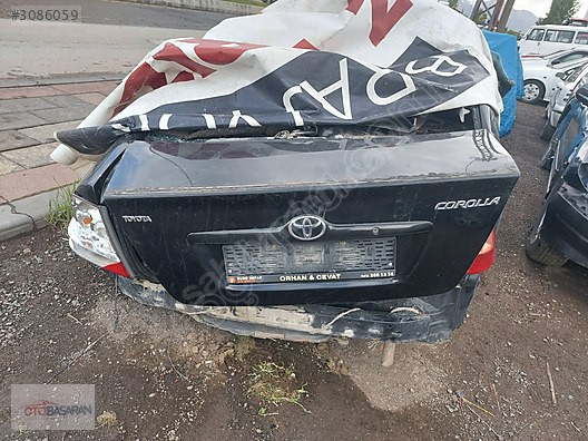 TOYOTA COROLLA 2002-2007 ÇIKMA ARKA BAGAJ KAPAĞI