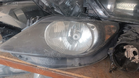 Seat Ibiza tek çanak sol far çıkma