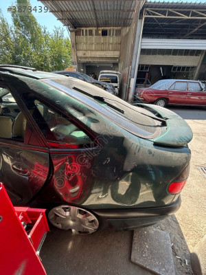 RENAULT LAGUNA 1 SOL ARKA ÇAMURLUK