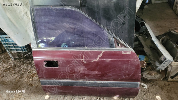 Mazda 626 gl sağ ön kapı