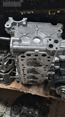 Daewoo ekspero nexia 1,5 silindir kapak yedek parça