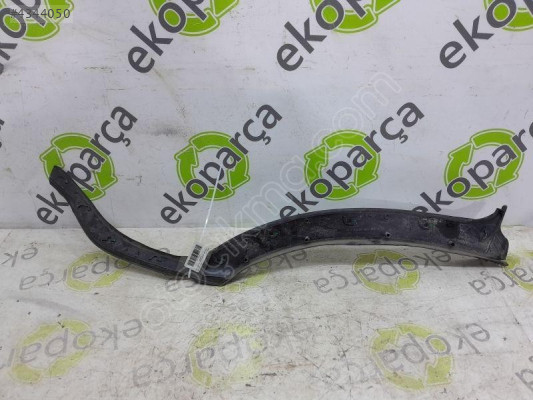 MERCEDES GLB 2020 2024 W247 SAĞ ARKA KAPI PLASTİĞİ A2477305003