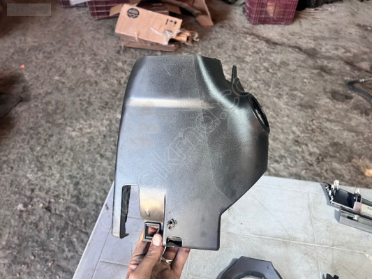 RENAULT FLUENCE DİREKSİYON ALTI BAKALİTİ ÇIKMA ÜRÜN