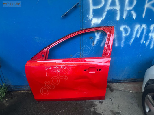 2018 sonrası Focus sol ön kapı çıkma kırmızı