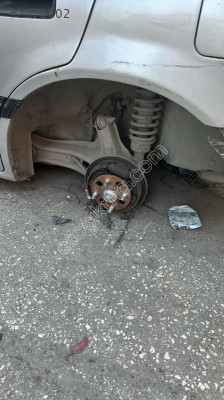HONDA F KASA ARKA DİNGİL ORJ ÇIKMA