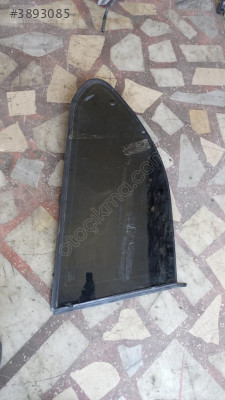 E36 sağ arka cam