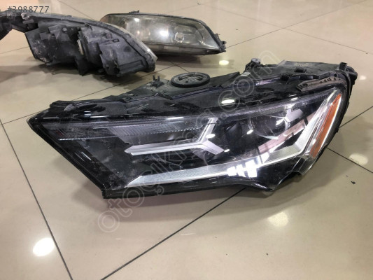 AUDİ Q7 SOL FAR 4M0941011B