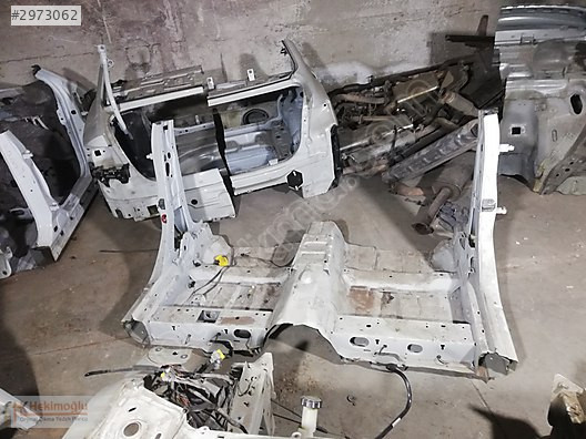 VOLVO S60 SAĞ SOL MARŞPİYEL ORTA DİREK SACI TAVAN ARKA ŞASİ PODY