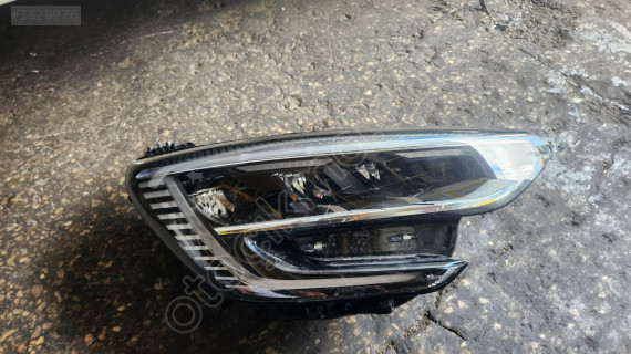 RENAULT MEGANE 4 ORJİNAL ÇIKMA KOMPLE SAĞ FAR ICON