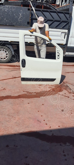 Fiat fiorino bipper nemo  sag ön kapı sefalilar oto cikma