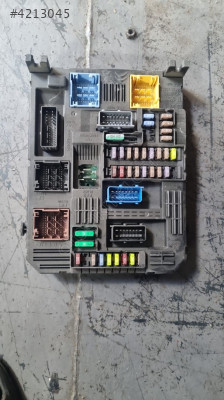 OPEL GRANDLAND 2023 BENZİNLİ SİGORTA KUTUSU