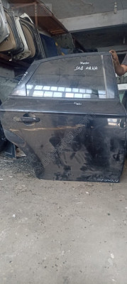 FORD MONDEO SAĞ ARKA KAPI