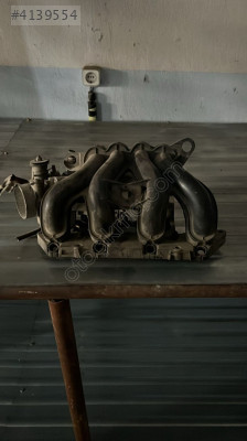 Ford Fiesta manifold