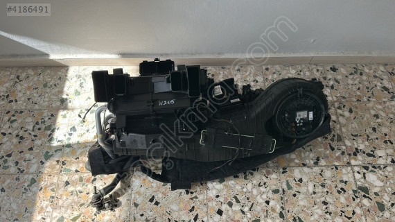 2017 MERCEDES W205 C KASA KALORİFER KAZANI