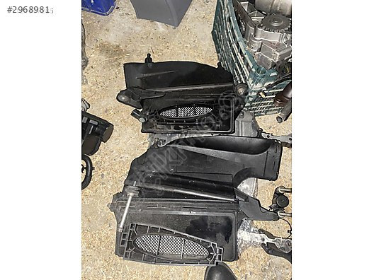 MERCEDES 642 350CDİ ORJ HAVA FİLTRE KUTUSU SAĞ-SOL -A6420903101