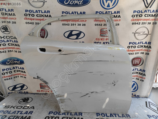 Mercedes GLA W156 sağ arka kapı Orjinal beyaz ğöçük hasarlı