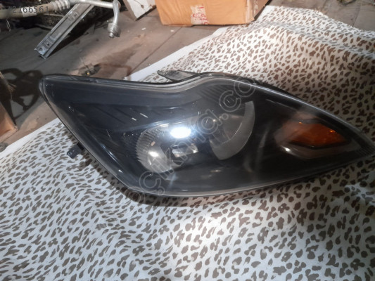 FORD FOCUS SAĞ ÖN FAR ORJİNAL