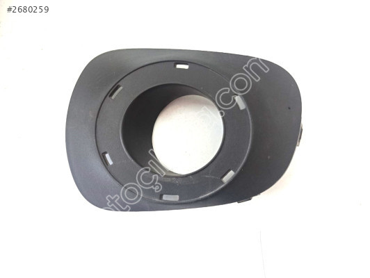 Mitsubishi L200 10-13 Sis Far Çerçevesi Sol 6400C173