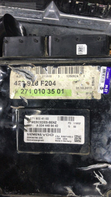 MERCEDES W204 C180 MOTOR BEYNİ 2711504279 , 2719004100
