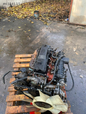 KİA K2700 ÇIKMA DOLU MOTOR VE YEDEKLERİ