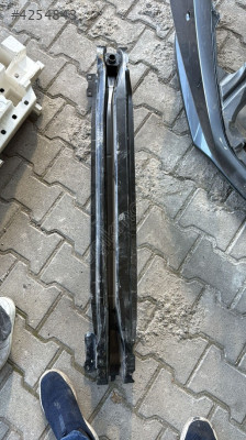 Vw Polo arka tampon demiri