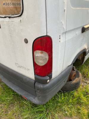 RENAULT MASTER 2 SAĞ ARKA STOP LAMBASI