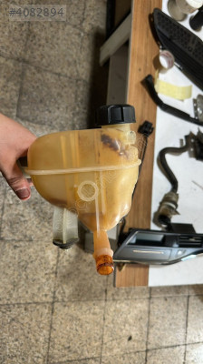 2010-2013 CİTROEN C5 MOTOR SU DEPOSU ORJ ÇIKMA