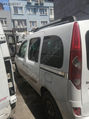 RENAULT KANGOO SOL  ARKA ÇAMURLUK KONUK OTO 05366077016