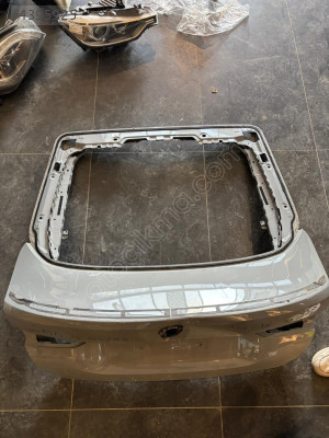BMW G22 G26 BAGAJ KAPAĞI GRİ 2021-2024 41007487540  Ç