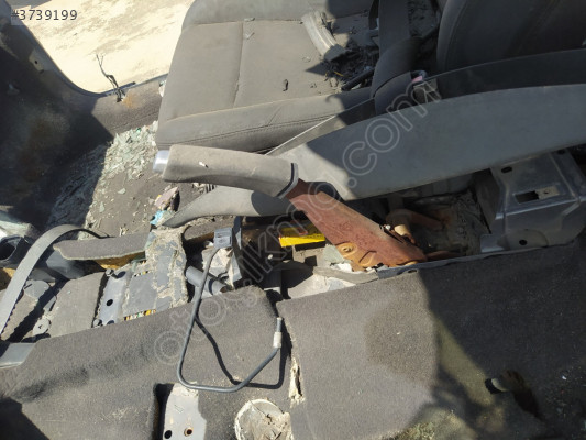 ÇIKMA VOLVO S40 TABAN HALISI