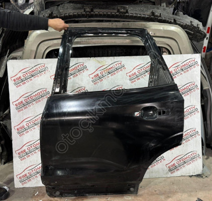 VOLVO XC60 SİYAH SOL ARKA KAPI ORJINAL BOYASIZ