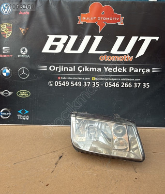Vw bora sağ ön far orjinal çıkma parça