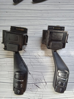 FORD FOCUS C-Max SİNYAL KOLU 17D940-1