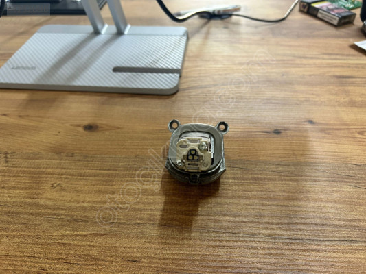 BMW F10 FAR GÜNDÜZ LER BEYNİ