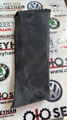 322225228 opel astra j 1.6 sağ orta direk kaplaması